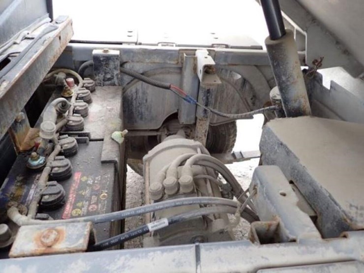 2018-cushman-hauler-pro-image-35