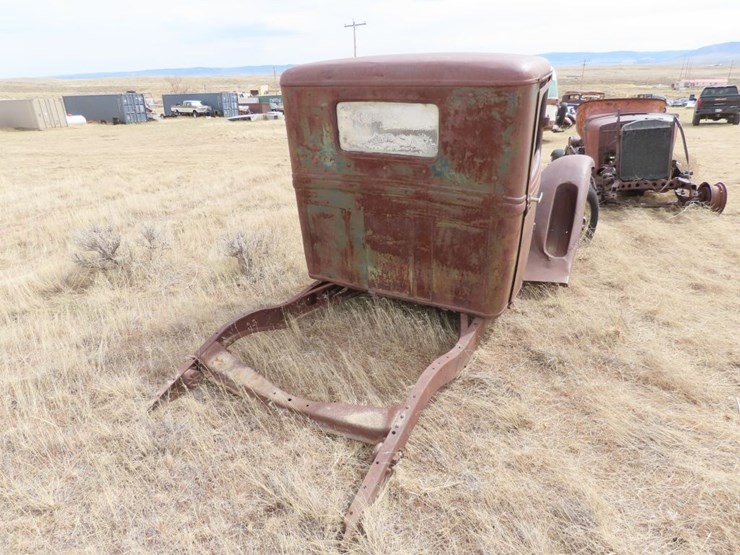 1930's-ford-pickup-for-rod,-restore,-or-parts-image-3