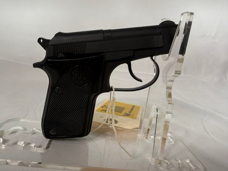 #21-•-beretta-21a-22lr-pistol-daa376510-image-9