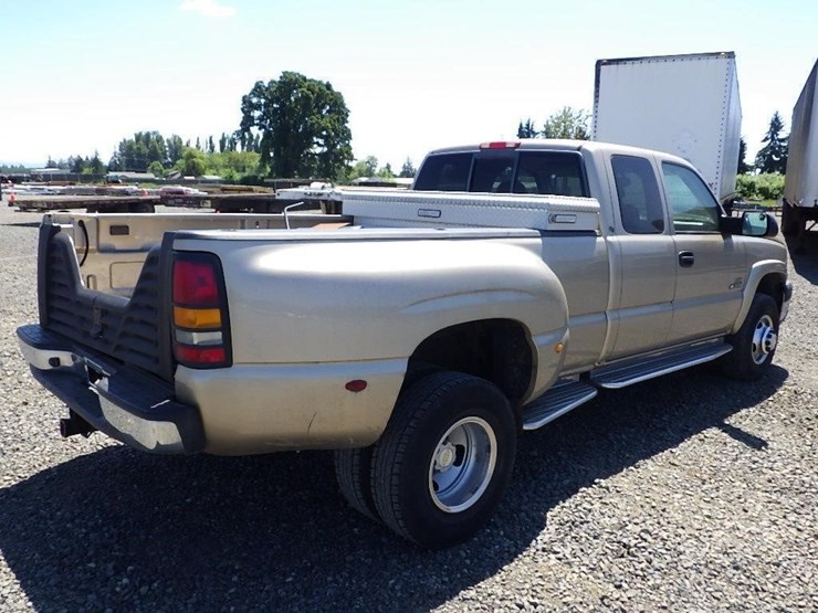 2005-chevrolet-silverado-3500-image-5