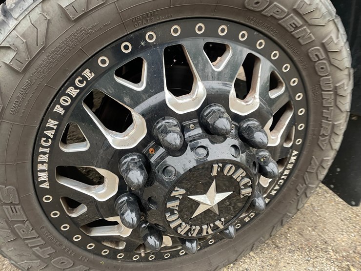 2019-dodge-ram-3500-image-23