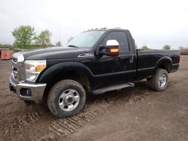 2011-ford-f350-xlt-image-1