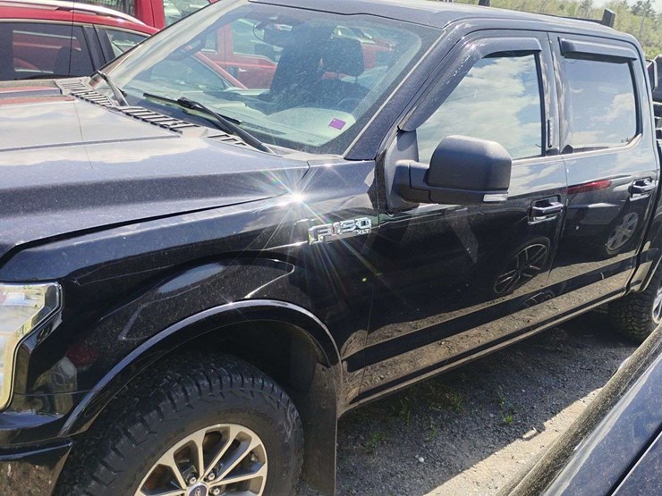 2020-ford-f150-image-6