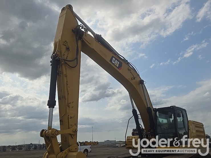 2019-caterpillar-336-image-24
