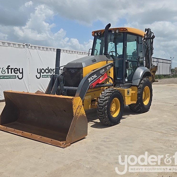 2020 DEERE 310SL