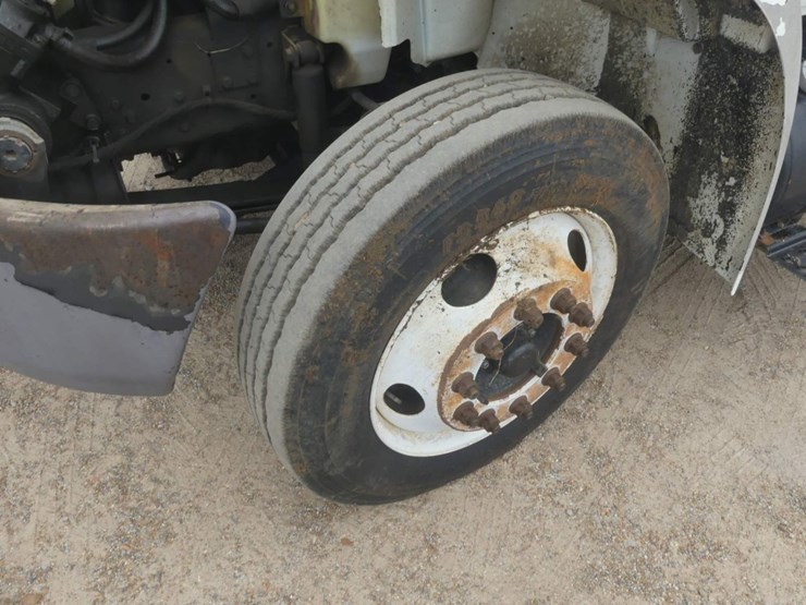 2006-international-durastar-4300-image-12