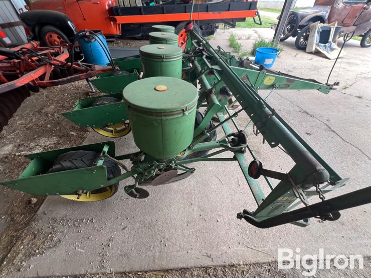 john-deere-model-a-image-4