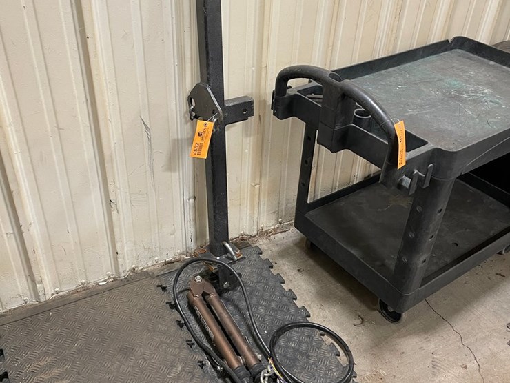 #4552-•-tow-bar-for-vehicles-image-1