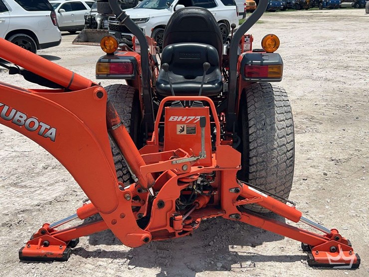 kubota-l3901d-image-12