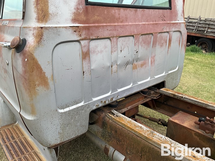 1967-chevrolet-50-image-16