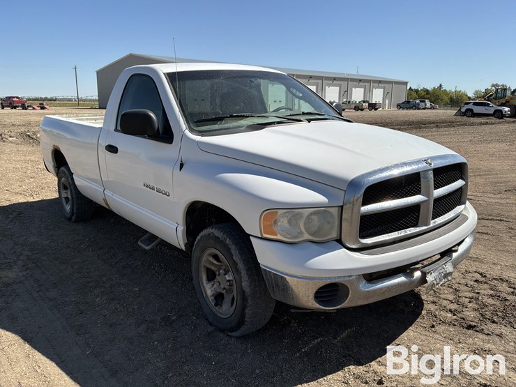2005-dodge-ram-1500-image-3