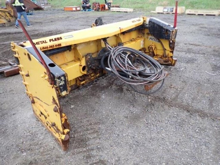 metal-pless-8-12-ft-live-edge-snow-plow-agh083013l-image-6