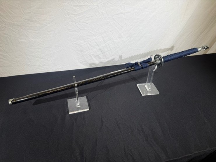 #36167-•-blue-handled-dragon-katana-image-2