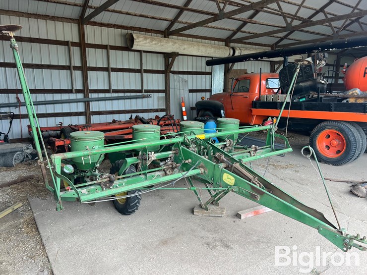 john-deere-model-a-image-3