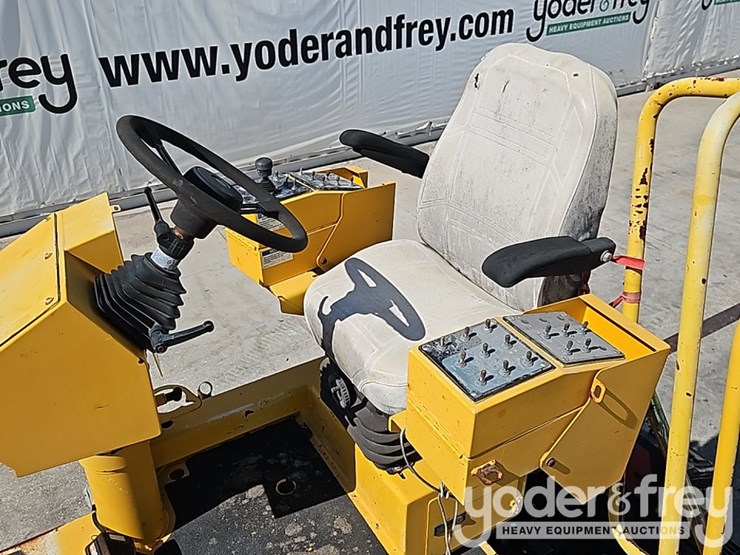2018-roadtec-rp190e-image-25