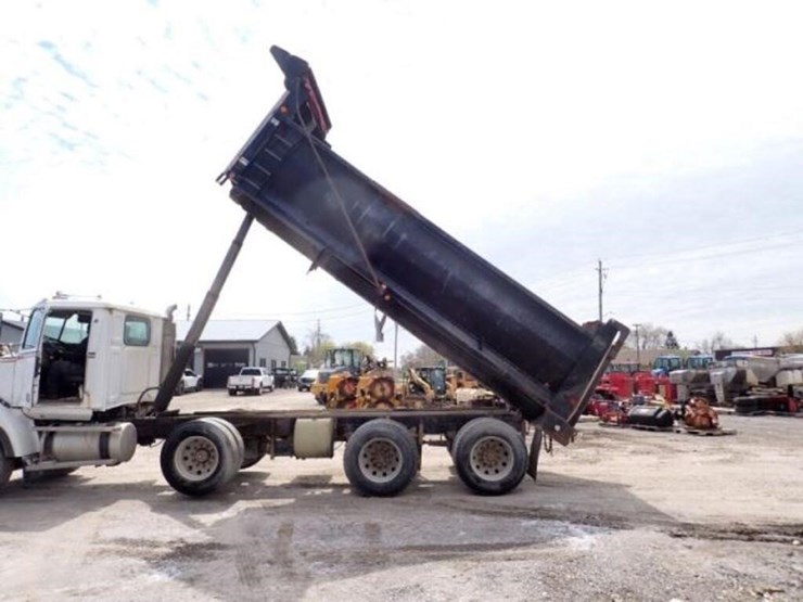 2000-western-star-5964ss-image-65