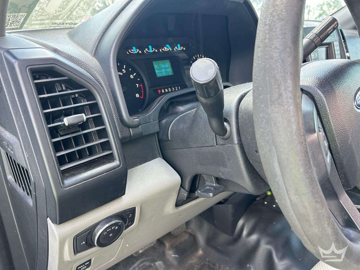 2016-ford-f150-image-13
