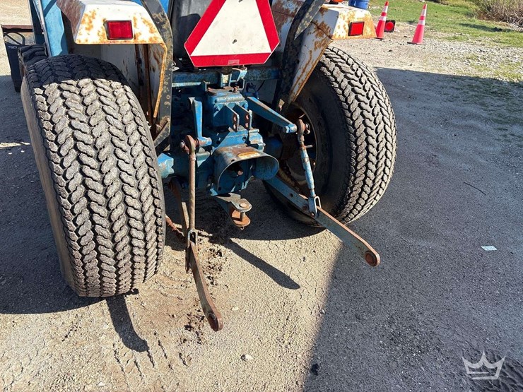 ford-tractor-image-5