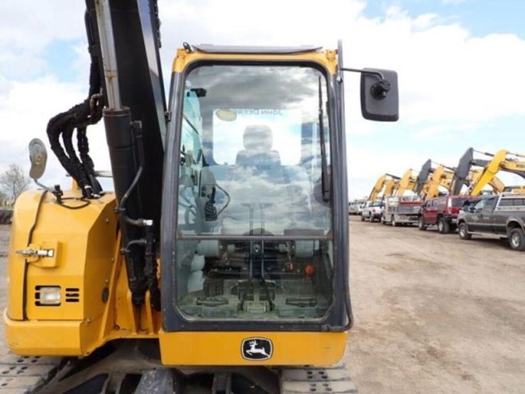 2022-deere-75g-image-19