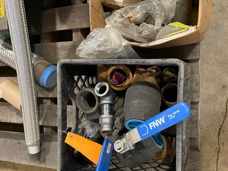 #4550-•-pallet-of-misc.-hardware-image-2