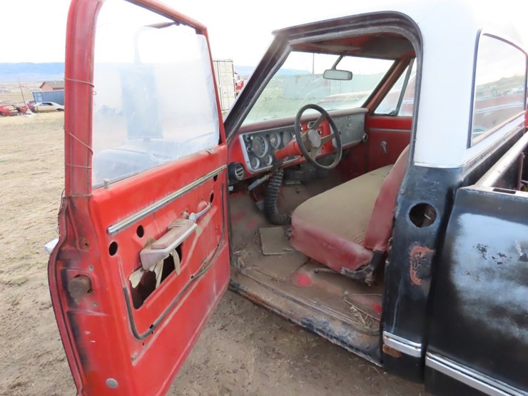 1967-chevrolet-1/2-ton-pickup-image-10