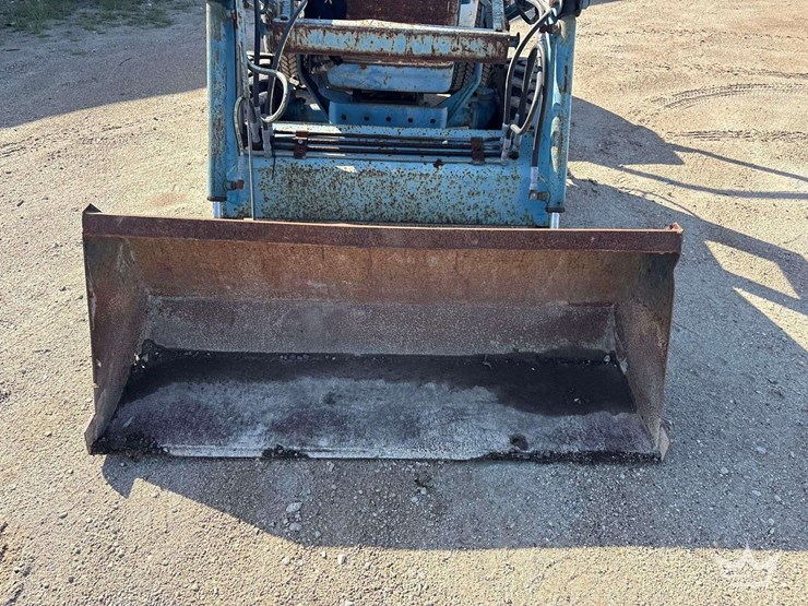 ford-tractor-image-16