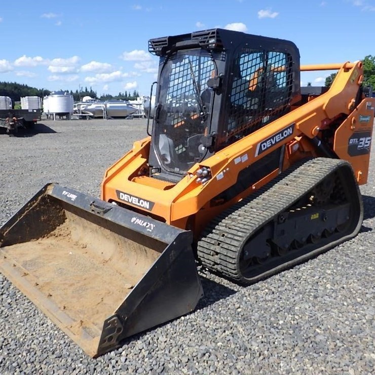 2025 DEVELON DTL35