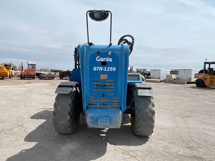 2019-genie-gth1256-image-7