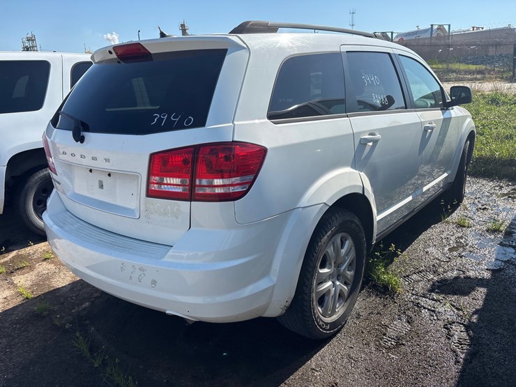 2016-dodge-journey-image-5