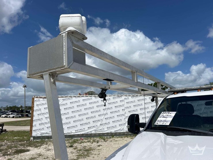 2019-ford-f450-image-12