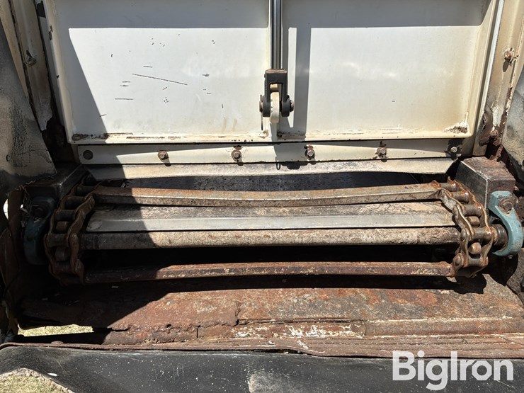 laird-db-1805-delivery-box-for-feed-truck-image-12