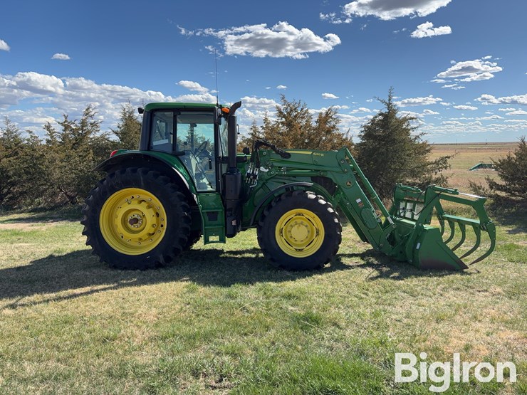 2020-john-deere-6155m-image-4