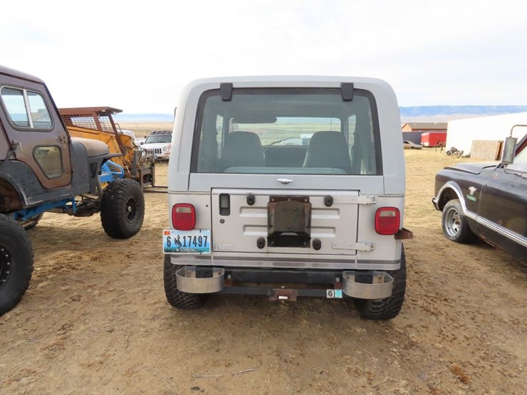 1989-jeep-laredo-4x4-image-6