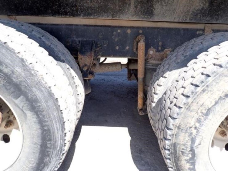 2000-western-star-5964ss-image-57