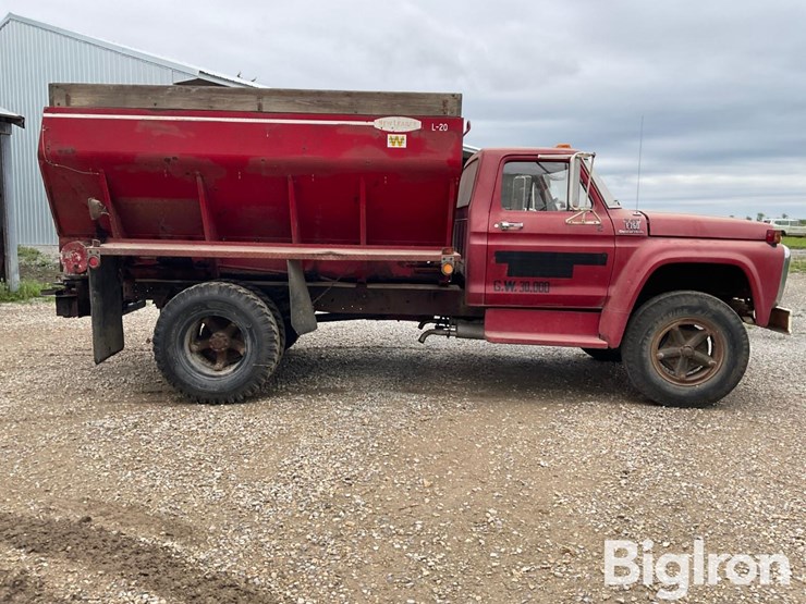 1977-ford-f750-image-4