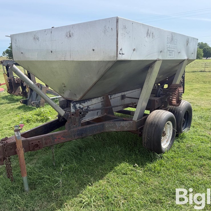 Fertilizer Spreader