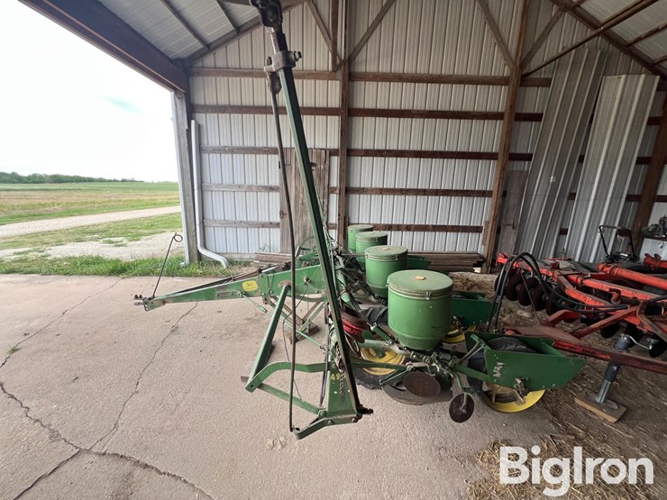 john-deere-model-a-image-8