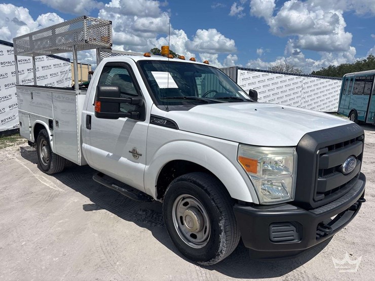 2015-ford-f350-image-2