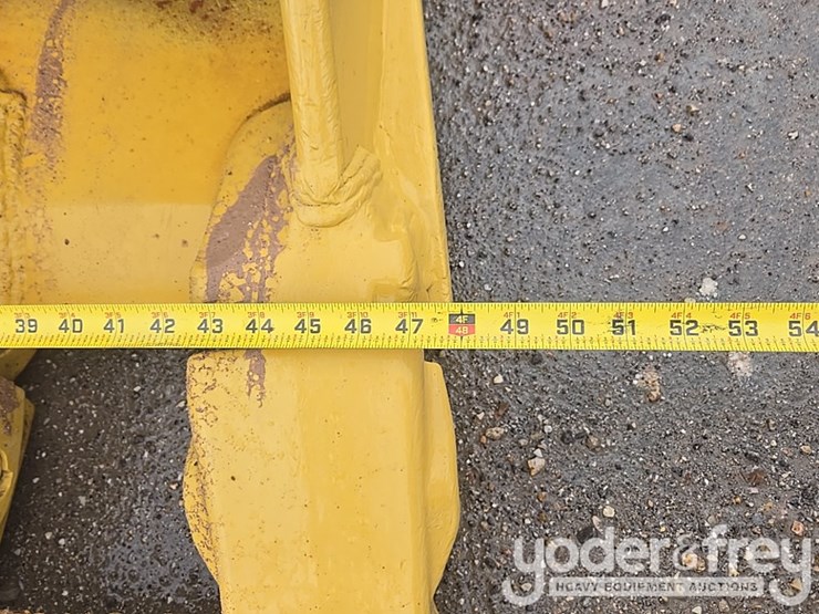 2017-caterpillar-336fl-image-25