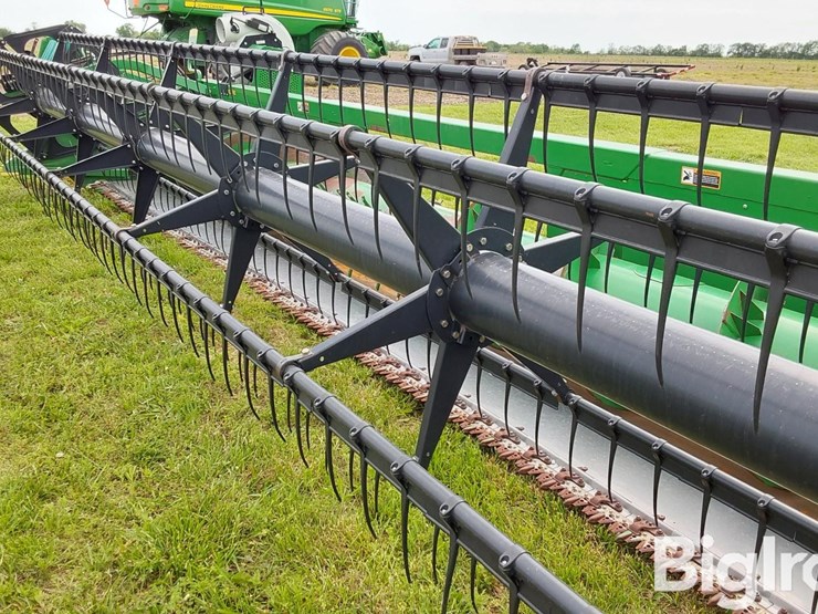 2013-john-deere-625f-image-17
