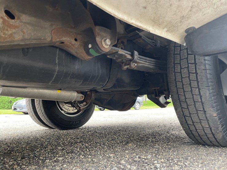 2020-gmc-3500-image-15