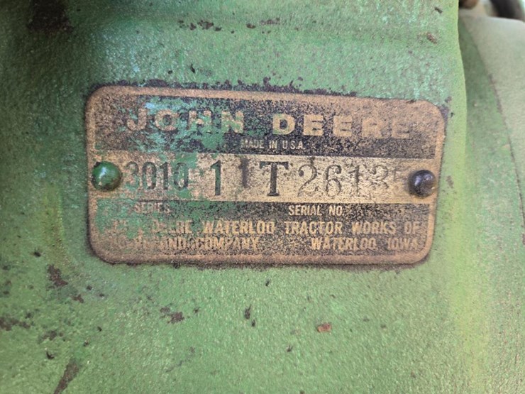 john-deere-3010-image-18