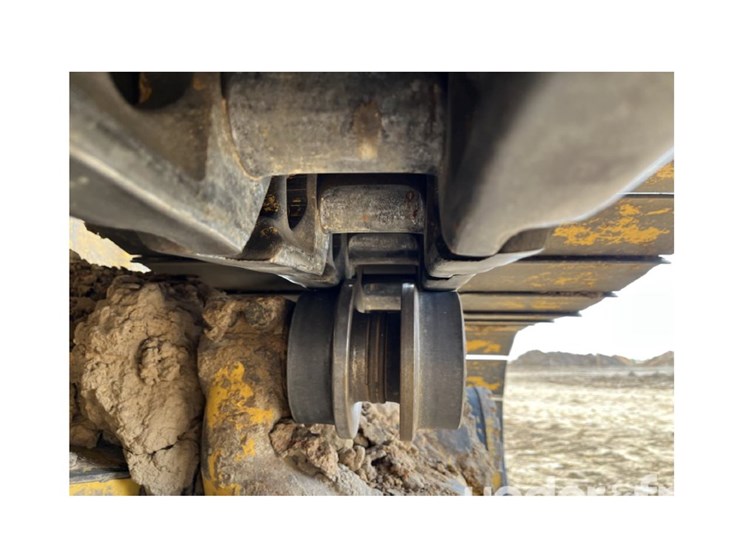 2024-komatsu-d61px-24-image-18