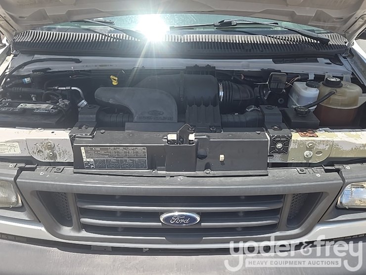 2007-ford-e250-image-21