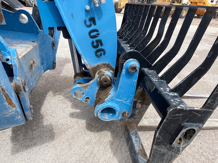 2019-genie-gth1256-image-50