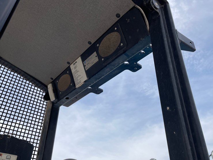 2019-genie-gth1256-image-115