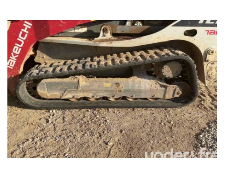 2022-takeuchi-tl12v2-image-12