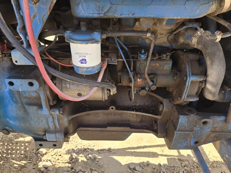 ford-4000-image-5