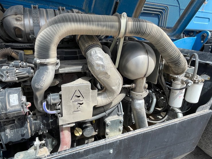 2019-genie-gth1256-image-79