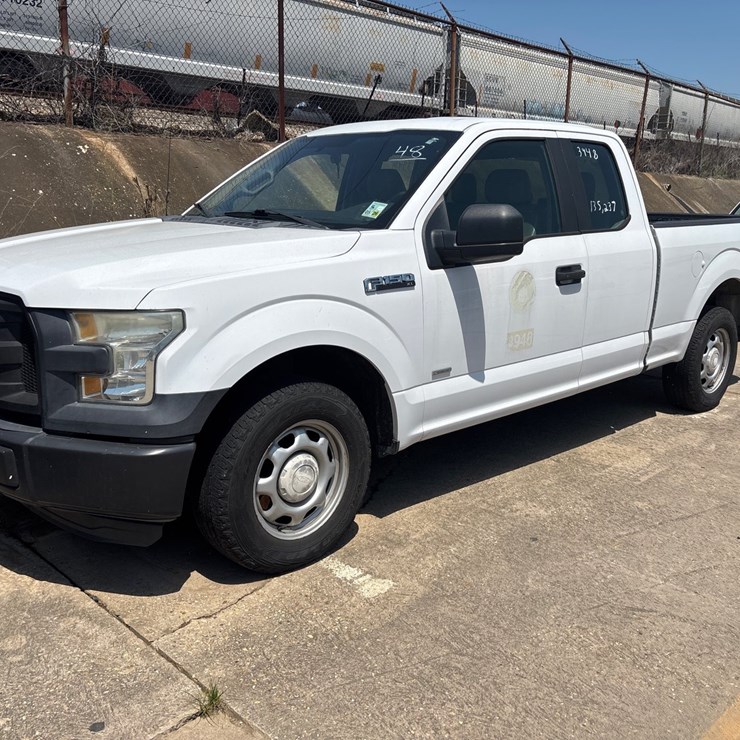 2016 FORD F150
